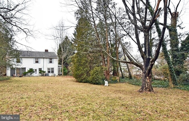 Building Photo - 4509 Ellicott St NW