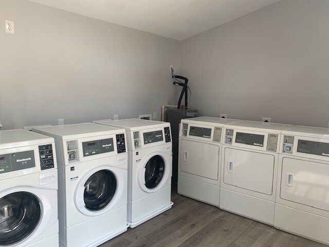 Brand New Washers & Dryers - 301 Foster Dr