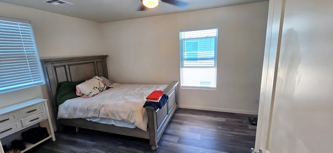 Building Photo - Coming Soon-Charming Tehachapi Retreat - $...