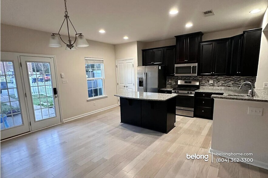 Building Photo - 4405 Glasgow Rd