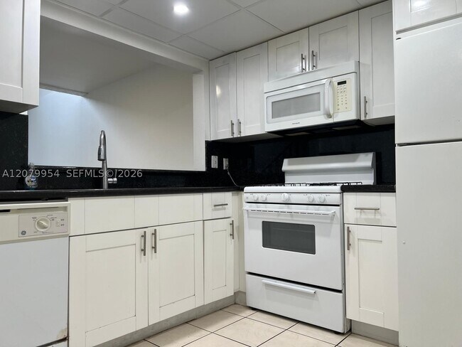 Building Photo - 18051 NW 68th Ave