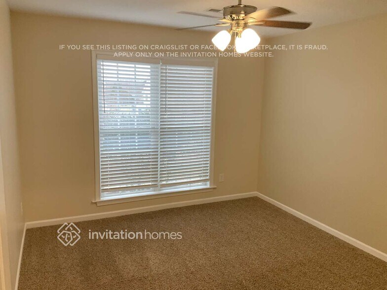 Building Photo - 435 Stoney Run Dr