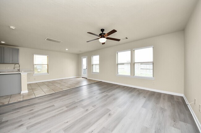 Building Photo - 19245 Reiner Gln Ct