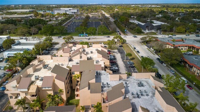 Building Photo - 10500 SW 108th Ave