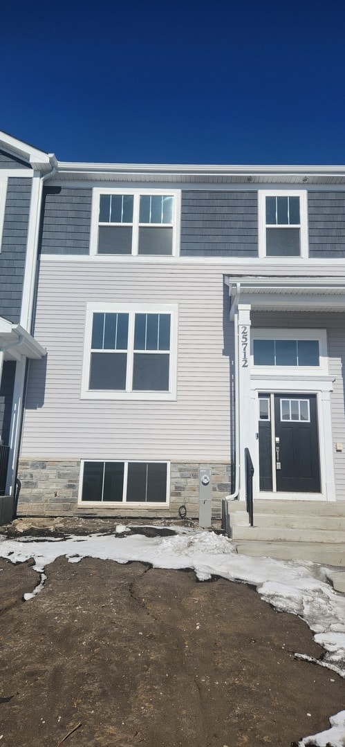 Building Photo - 25712 W Yorkshire Dr