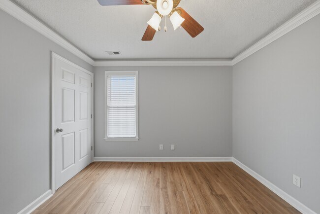 Building Photo - 8504 Powis Cir