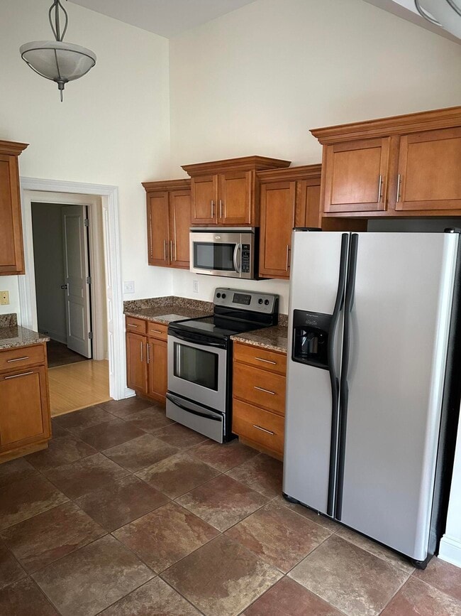 Building Photo - 106 Wisteria Ln