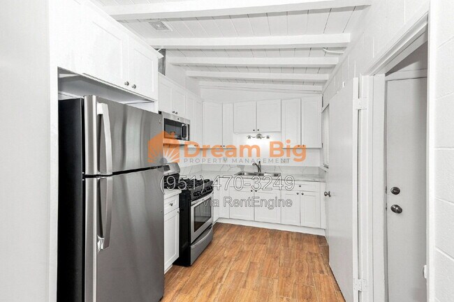 Building Photo - 10396 Wagner Way