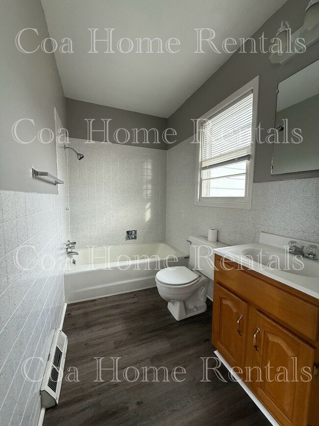 Building Photo - Prairie Park addition