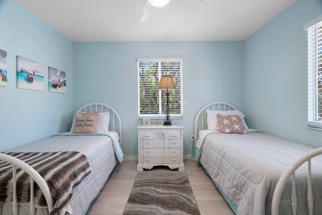 Building Photo - 1820 Rumar Ln