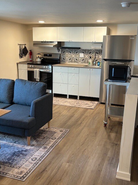 Building Photo - 114 N 4th St