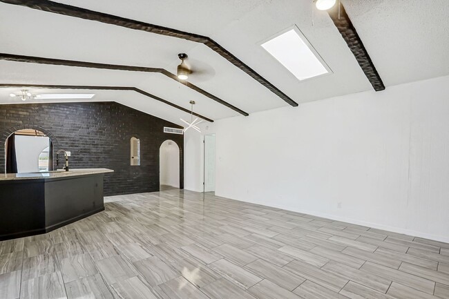 Building Photo - beautiful swimming pool and backyard oasis! fully remodeled home new appliances !