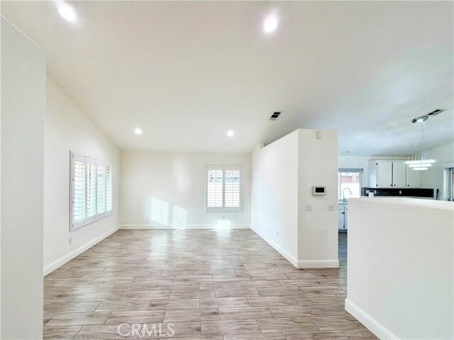 Building Photo - 37116 Alder St