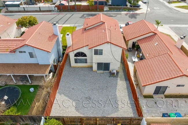 Building Photo - Stunning Two-story Residence With 3-Bed/3-Bath  In Perris!