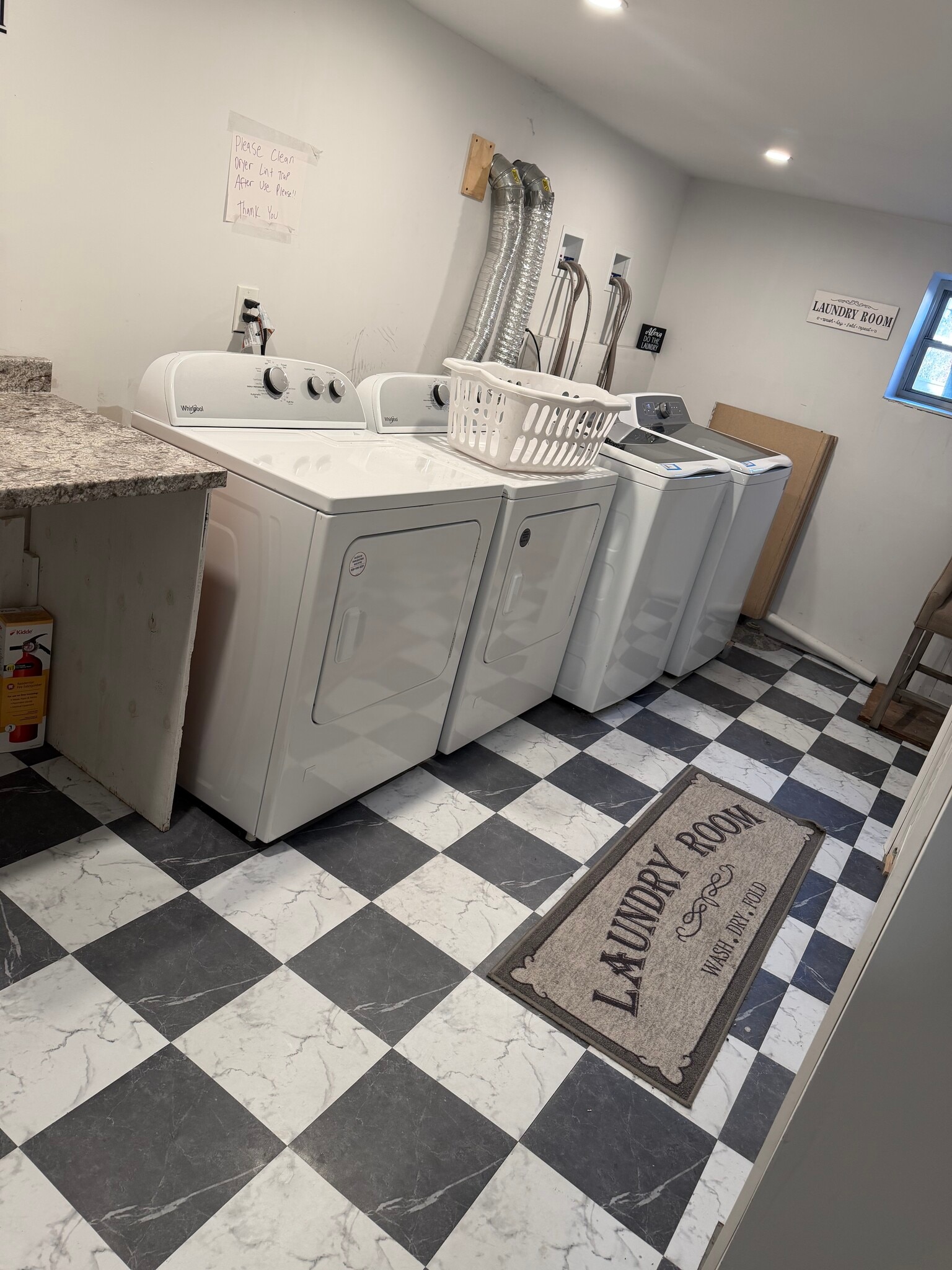 Building Photo - 32 Danforth Ave