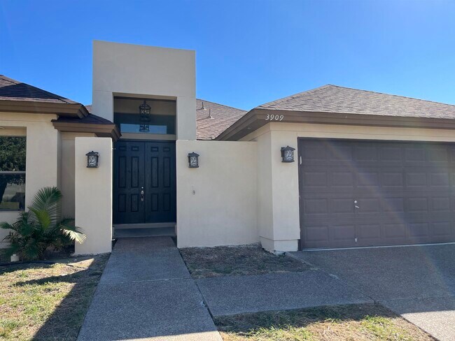 Building Photo - 3909 Ivana Ct