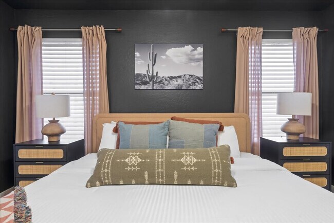 Building Photo - 10617 W Adela Dr.