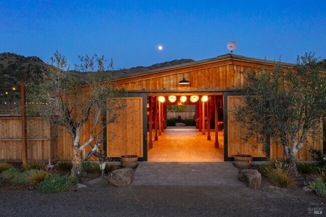 Building Photo - 6161 Silverado Trail
