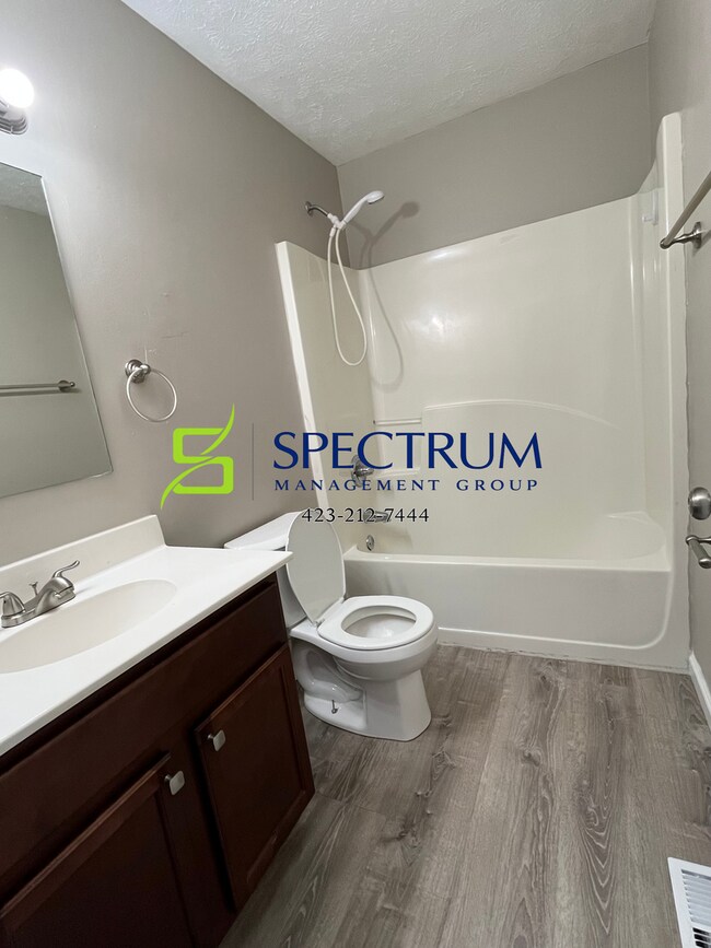 Building Photo - Shield Duplex 1607/1611