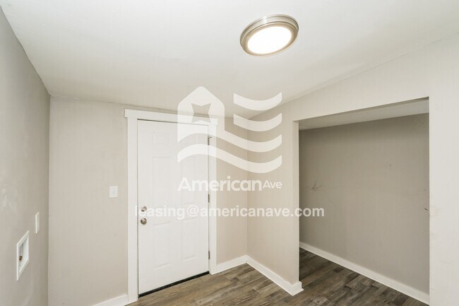 Building Photo - 2810 St Xavier St