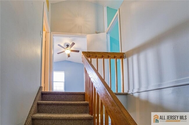 Building Photo - 6092 Cedar Ct