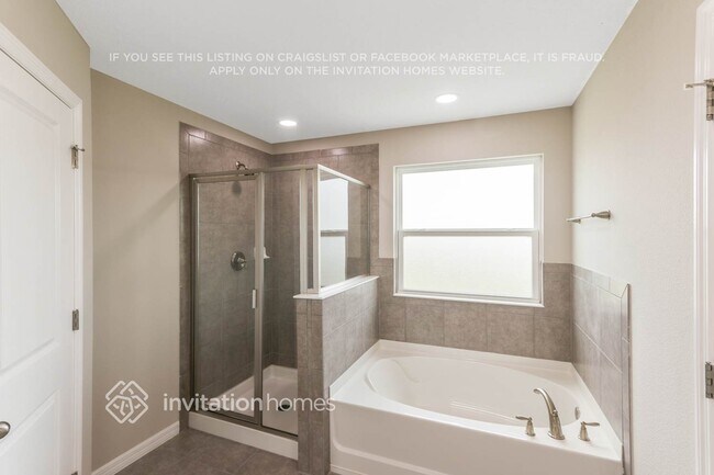 Building Photo - 10538 Medford Lakes Dr