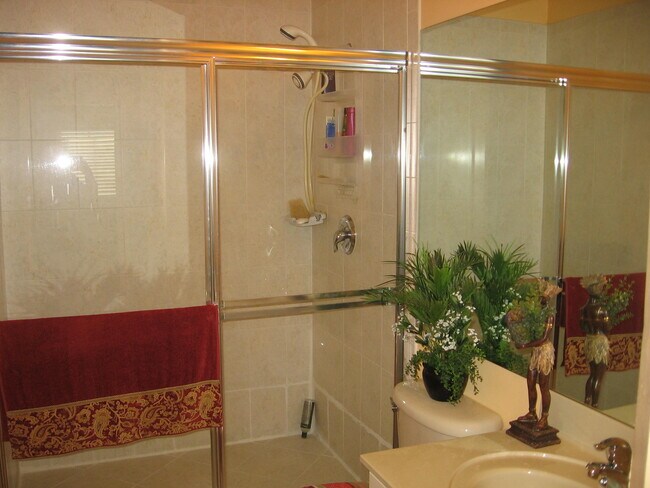 Building Photo - 1118 Shoma Dr