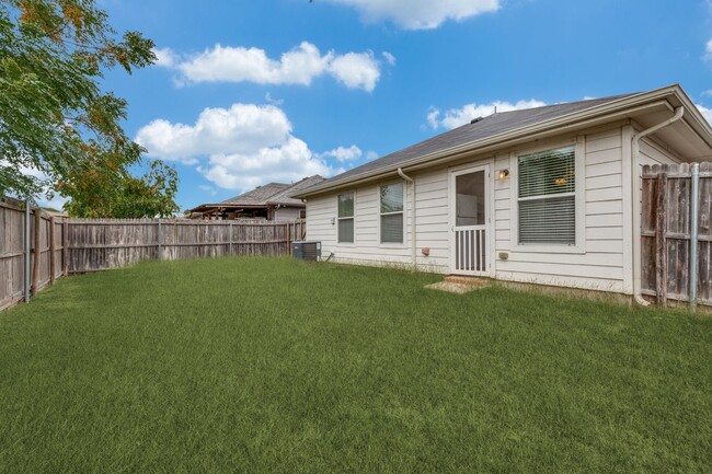 Building Photo - Charming 3-Bedroom Rental in Grand Prairie...