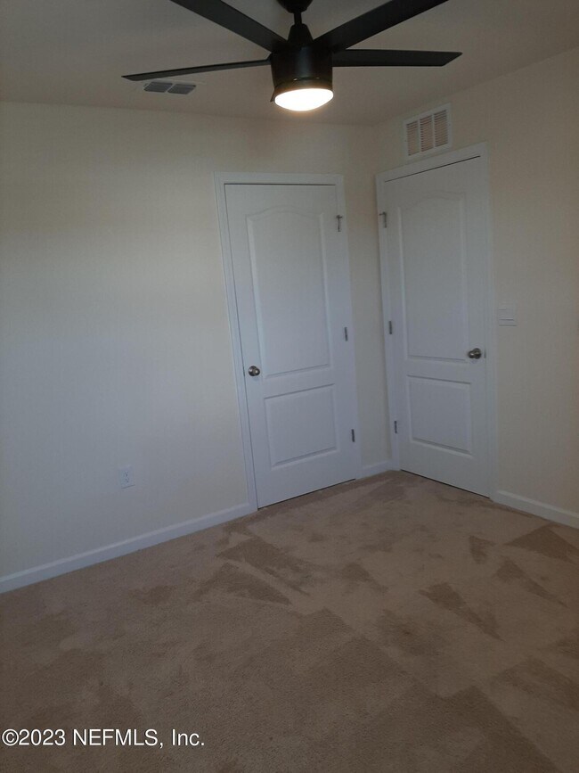 Building Photo - 4038 Oak Mill Rd