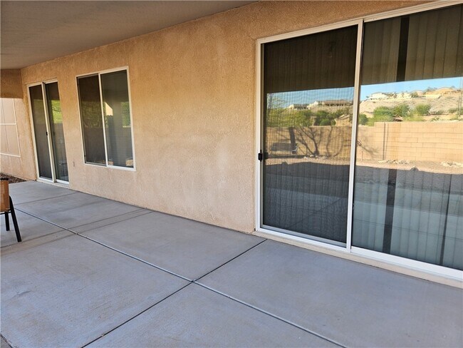 Building Photo - 2662 Bella Sera Dr