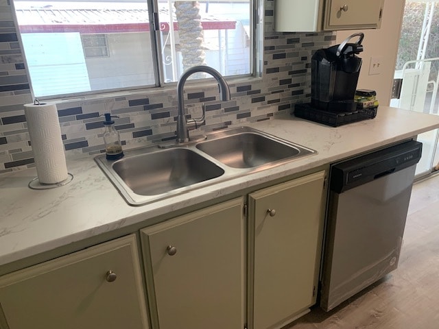 Building Photo - 80870-80111 CA-111