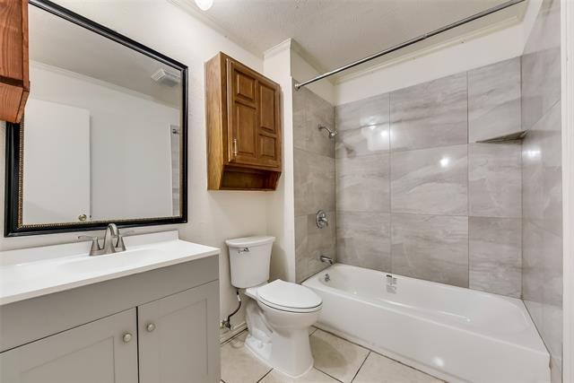 Building Photo - 10547 Black Walnut Dr