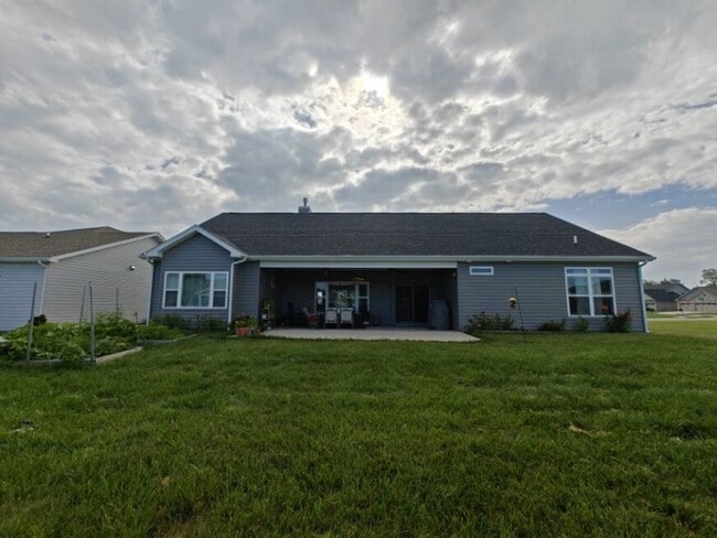 Building Photo - 4332 Foal Dr