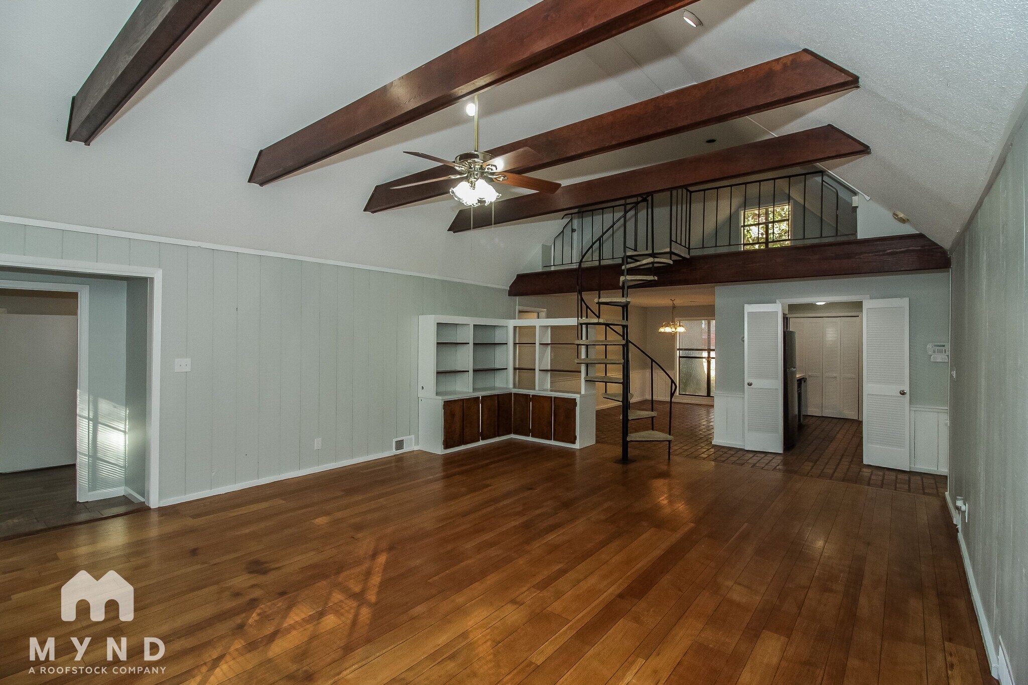 Building Photo - 2201 Montego Dr
