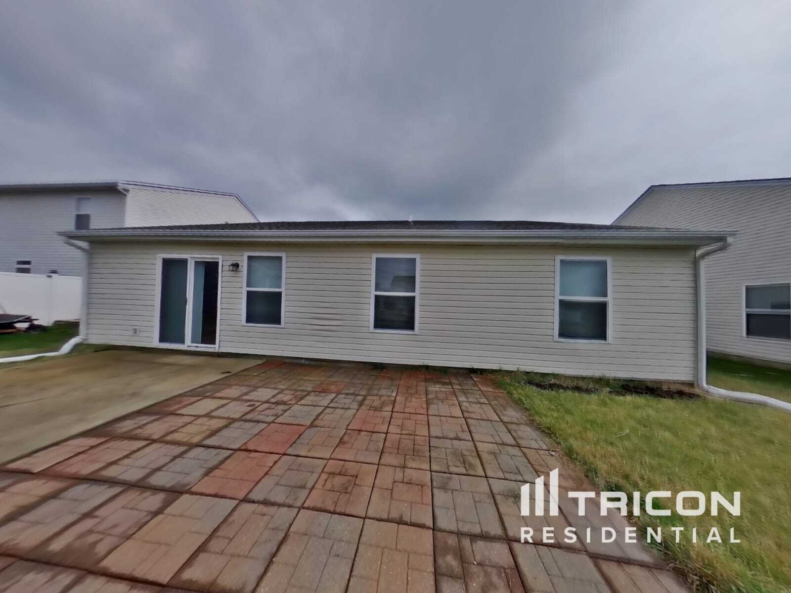 Building Photo - 1534 Clear Vista Dr