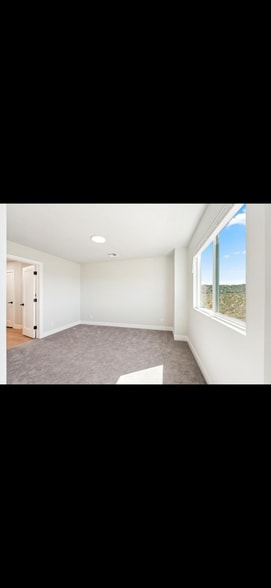 Building Photo - 3919 E Razor Dr