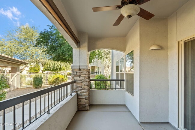 Building Photo - 33575 N Dove Lakes Dr