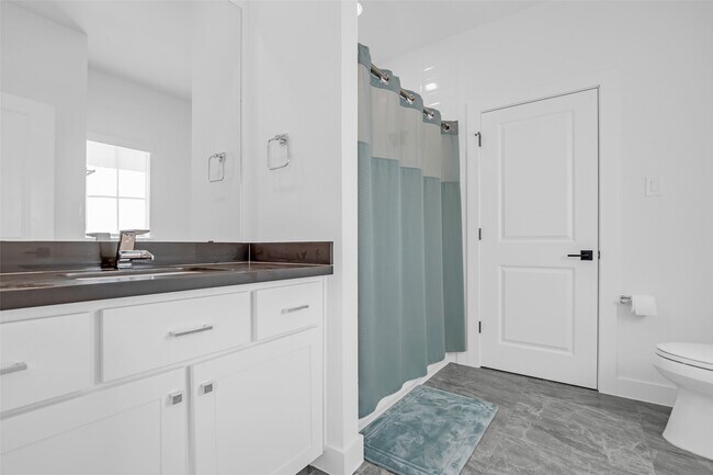 Building Photo - 2523 Quickstep Ct