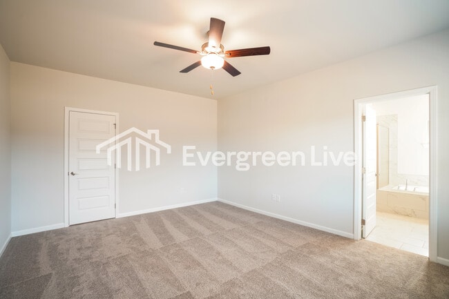 Building Photo - 228 Exeter St