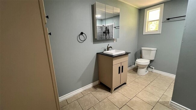 Building Photo - 25128 Faraway Ln