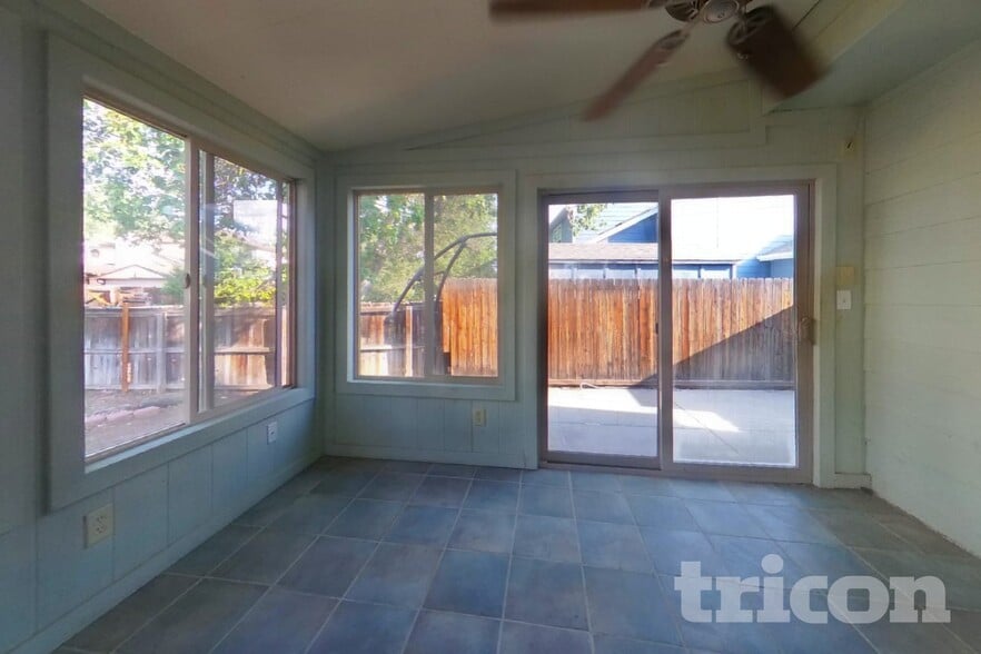 Building Photo - 17490 E Eldorado Cir