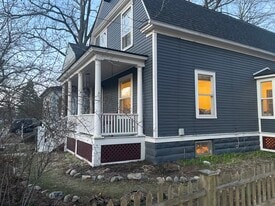 Building Photo - 563 S Ashley St