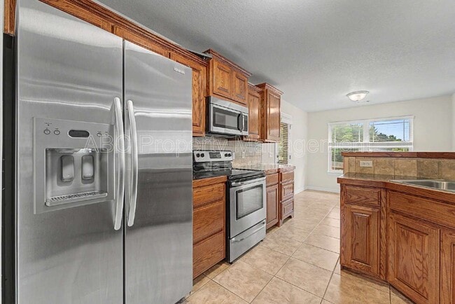 Building Photo - 3558 W Clearwood Dr
