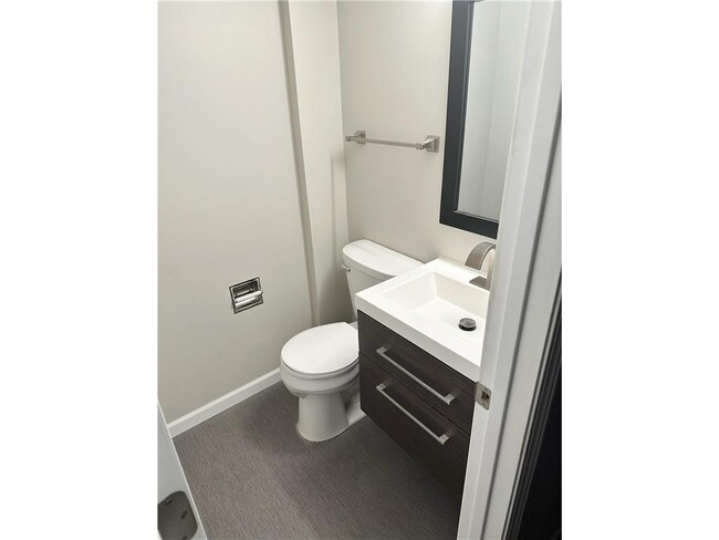 Building Photo - 11940 Ibis St NW