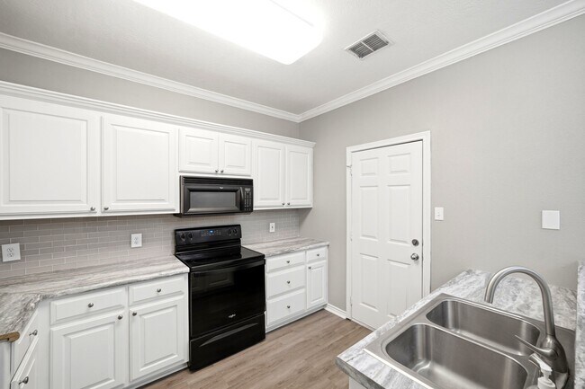 Building Photo - 1612 Culture Ln