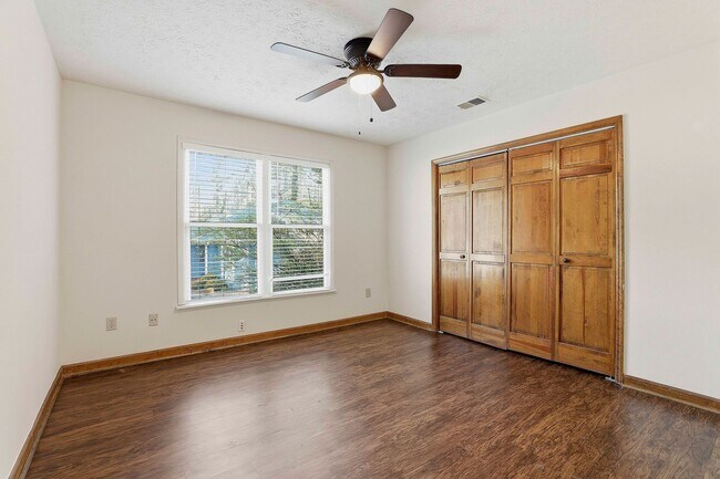 Building Photo - 4BR Home Across from Braelinn Elementary in Peachtree City