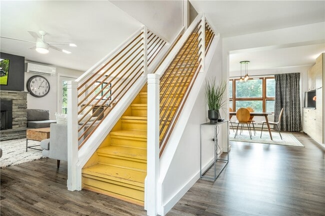 Building Photo - 1399 Arbuckle Hollow Rd