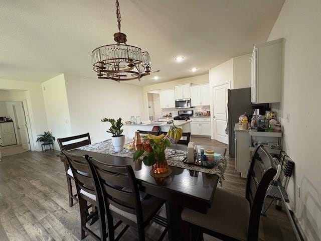 Building Photo - 270 Lilly Dr