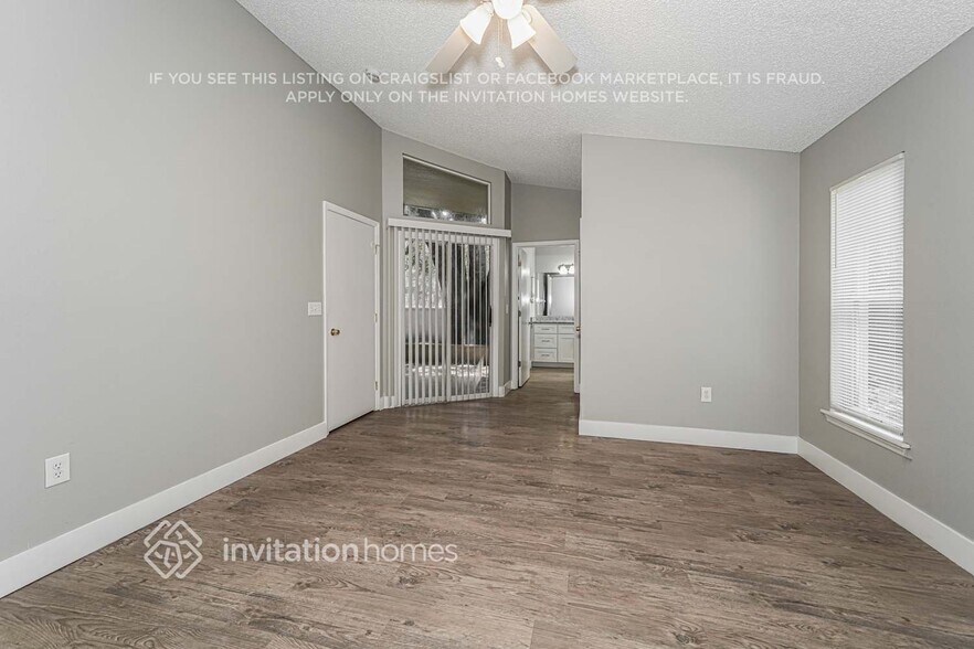 Building Photo - 6233 Vintage Dr