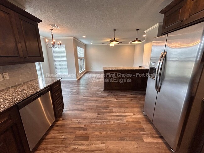 Building Photo - 446 N Albert Pike Ave